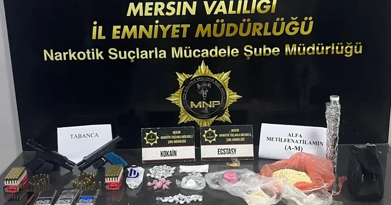 Mersin de uyuşturucu ticareti yaptıkları iddiasıyla yakalanan 2 zanlı tutuklandı