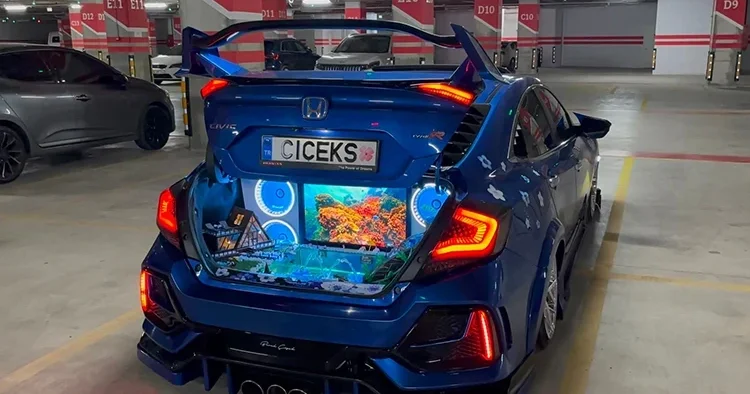 Bursa da otomobilinin bagajına akvaryum ve şelale kurdu: 750 bin TL harcadııksız