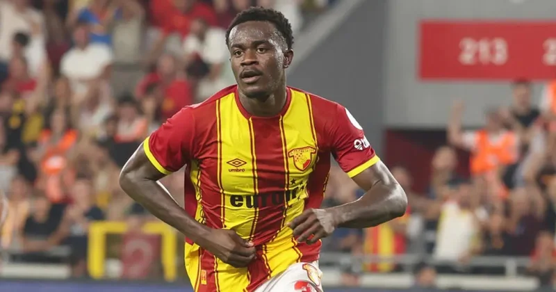 Göztepe açıkladı: BAE ekibi Dennis i kadrosuna kattı