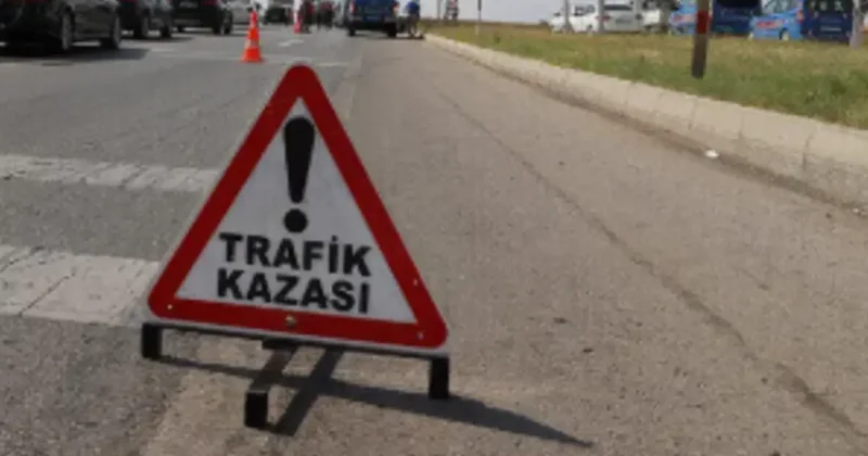 Kırıkkale de çarpışan pikap ile hafif ticari araçtaki 5 kişi yaralandı