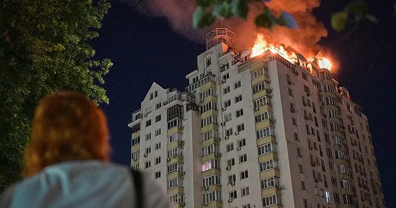 Ukrayna İHA Saldırıları Ozon Deposunu Vurdu: 10 Ölü