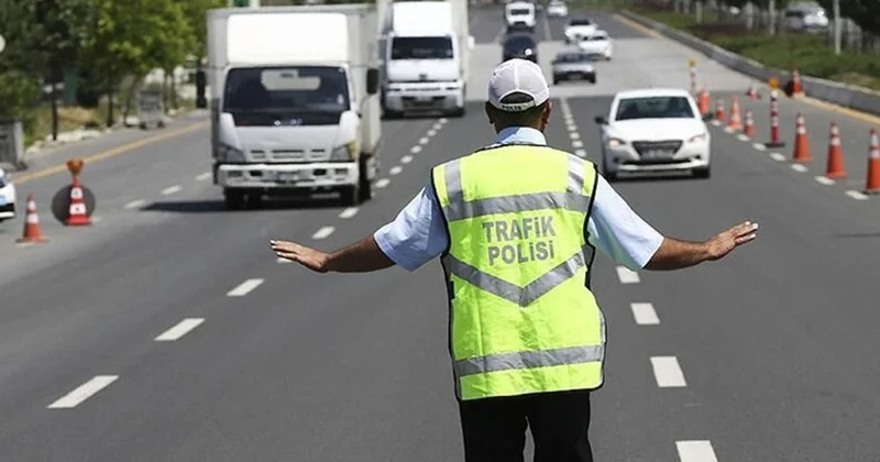 İstanbul’da bu sabah bazı yollar trafiğe kapatılacak: Valilik güzergahları açıkladı Sözcü Gazetesi