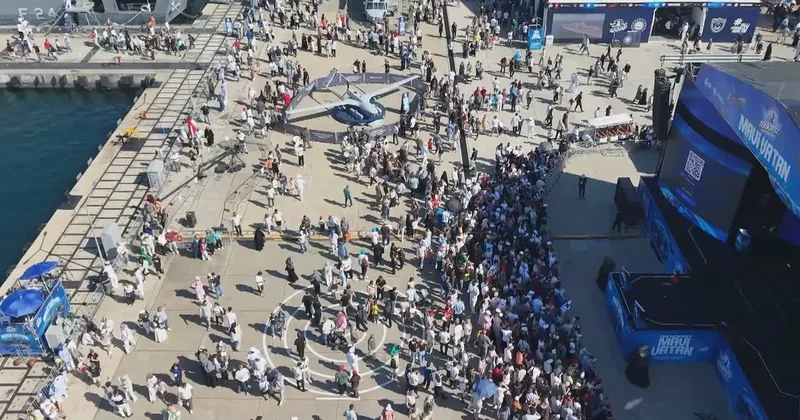 TEKNOFEST Mavi Vatan da kapanış coşkusu! Binlerce vatandaş akın etti: Gururluyuz, mutluyuz, gelecekten umutluyuz