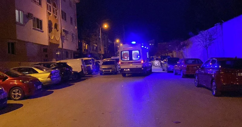 Burdur da dehşet saatleri: Evlerinin asma tavanı üzerlerine çöktü, deprem oldu sandılar