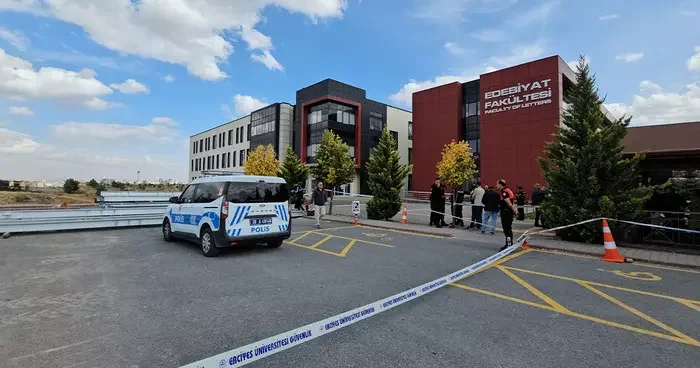 Kadın cinayeti üniversiteye kadar girdi! 3 çocuk annesi öğrenci eski eşi tarafından katledildi