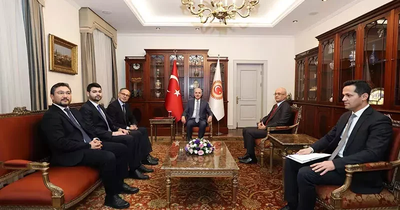 Numan Kurtulmuş, TÜRKPA Genel Sekreteri Hasan ı kabul etti
