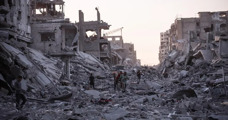 UNRWA: Gazze Şeridi 61 milyon ton enkazla kaplanmış durumda