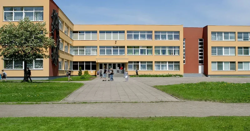 Bir soru sordu okulu polisler bastı Sözcü Gazetesi
