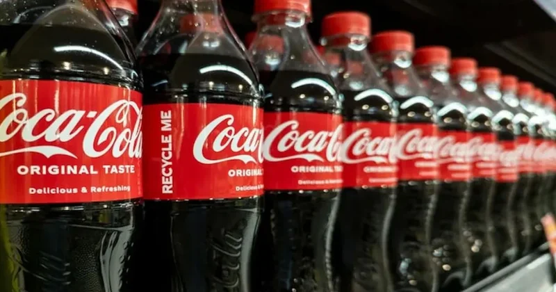 Coca Cola nın tadı değişti! 45 yıllık formülden vazgeçtiler Sözcü Gazetesi