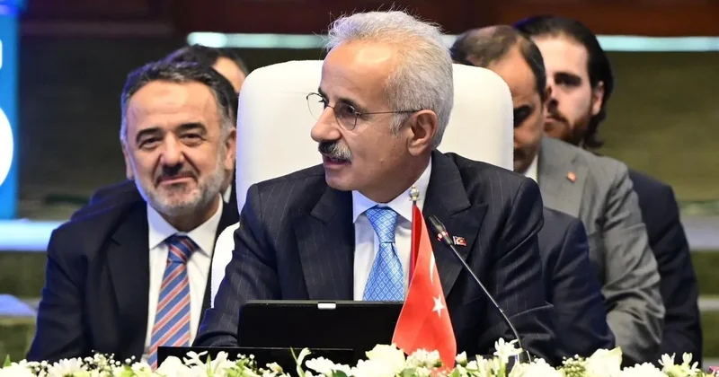 Bakan Uraloğlu açıkladı: Ulaştırma yatırımlarıyla ekonomiye 1 trilyon dolar katkı, 1 milyon istihdam