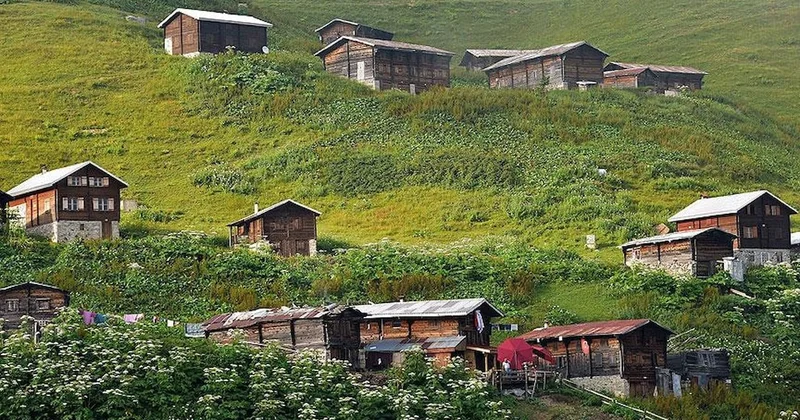 Yazlık sahipleri ve köyde evi olanlar yandı Sözcü Gazetesi