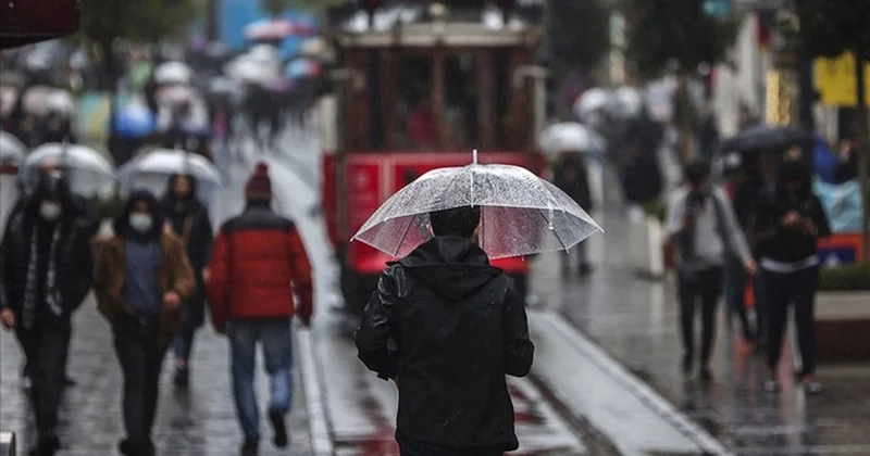 İstanbul için kritik saat belli oldu: Yarın akşam şiddetli sağanak bastıracak Sözcü Gazetesi