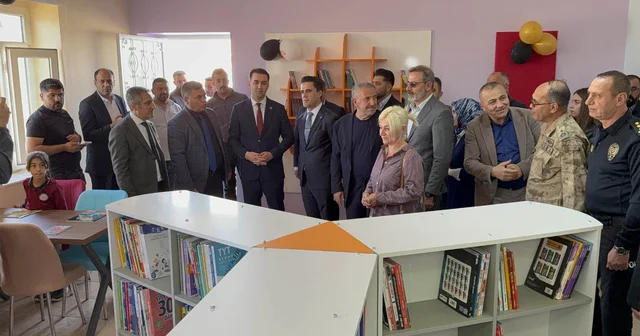 Muhtar, okuduğu köy okuluna hayalini kurduğu kütüphaneyi kazandırdı Mardin Haberleri