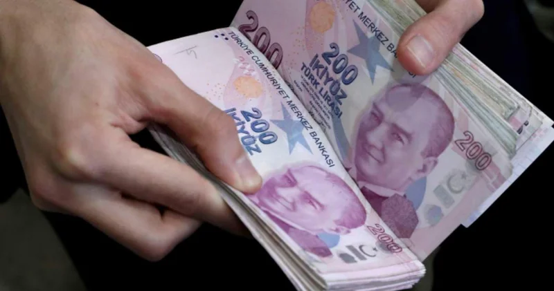 Asgari ücreti bütçeden anladılar! İktidar medyası açık açık yazdı...