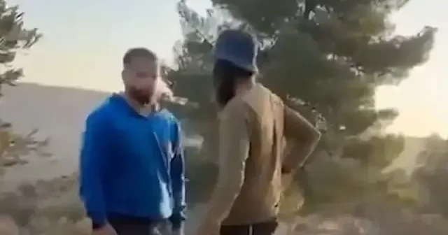 İsrailli terörist Filistinli çiftçileri kendi tarlalarından zorla çıkardı VİDEO İZLE