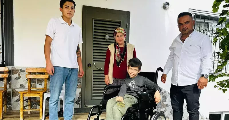İsmail, DHA’nın haberi sonrası hayali akülü sandalyeye kavuştu
