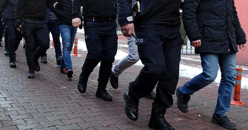 İstanbul da silah kaçakçıları ve suç örgütlerine darbe: 165 gözaltı