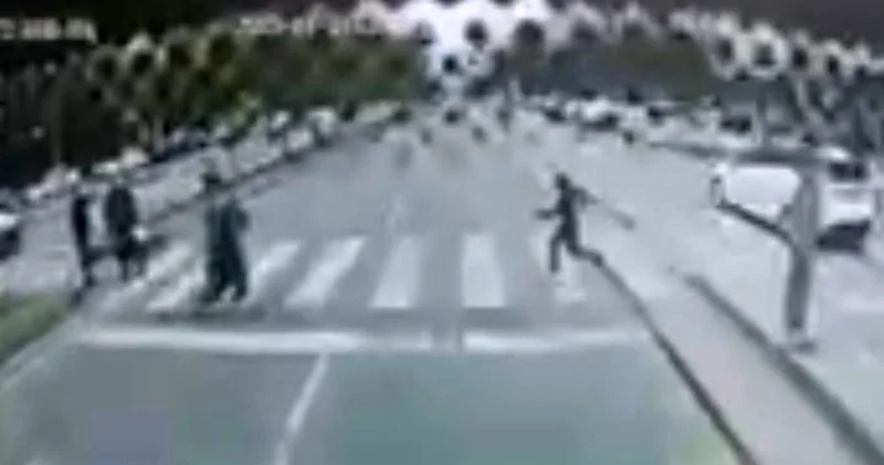 Yer Batman: Otobüs şoförünün refleksi faciayı önledi
