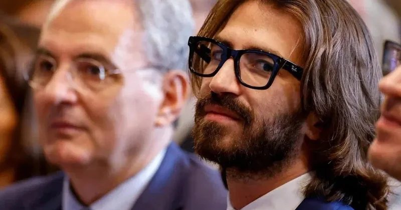 40 milyar euroluk mirasta kavga: Ray Ban mirasçısı CEO yu hedef aldı Sözcü Gazetesi
