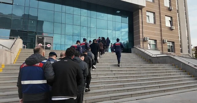Tekirdağ merkezli 4 ilde 2,1 milyar TL lik bahis trafiğine şafak operasyonu: 14 gözaltı Tekirdağ Haber Habertürk Yerel Haberler