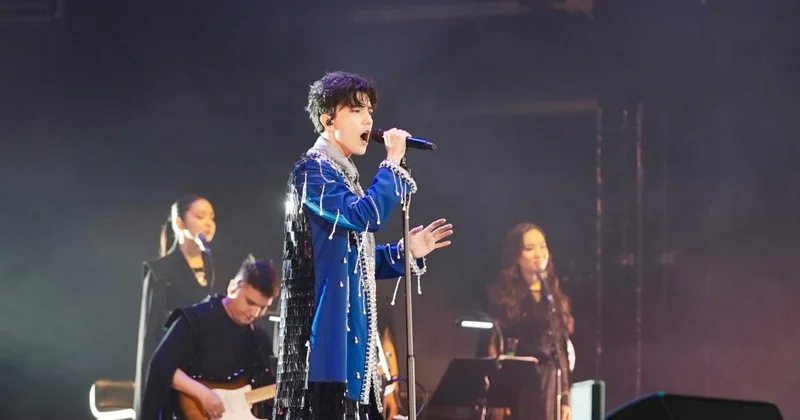 Kazak müzisyen Dimash Qudaibergen Ankara da sahne alacak