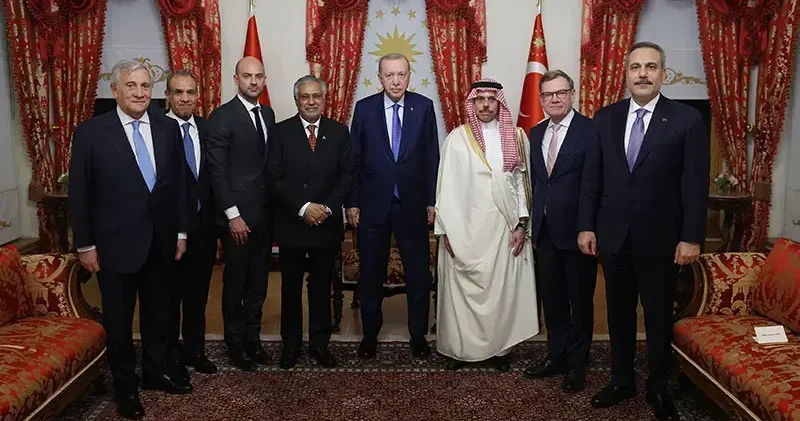 Cumhurbaşkanı Erdoğan, R4 ve R4+E3 Dışişleri Bakanları Toplantıları için Türkiye ye gelen dışişleri bakanlarını kabul etti