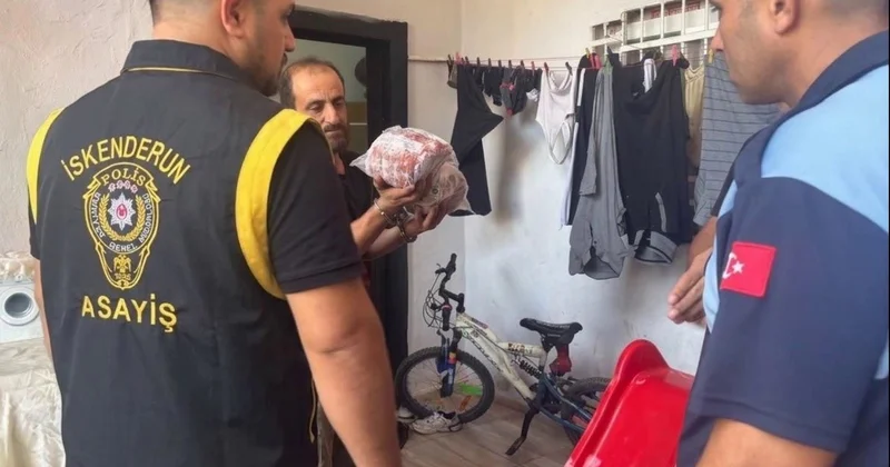İskenderun da imha için çöpe bırakılan 1 ton 360 kilo et satışa hazırlanırken ele geçirildi