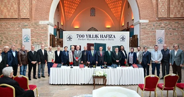 Bursa nın 700 yıllık hafızası kitaplaştırıldı Bursa nın tarihine ışık tutacak dev eser Bursa Son Dakika Haberleri Habertürk Yerel Haberler