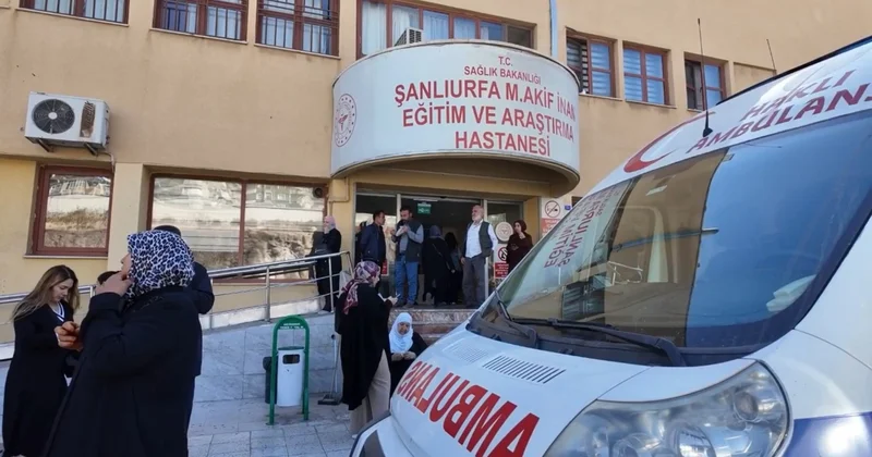 Ortaokulda yaprak sarması alarmı: 12 öğrenci zehirlenme şüphesiyle hastanede