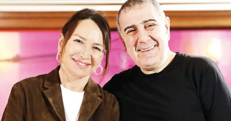 İki oyuncudan müzik sürprizi