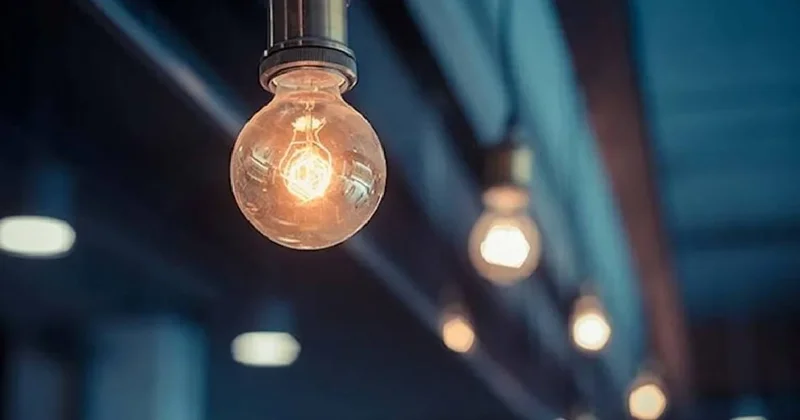 Sadece ışıkları kapatmak elektrik faturanızı düşürmez: İşte evde tasarrufun etkili yolları Sözcü Gazetesi
