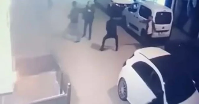 Otel sahibi ve oğlunun öldürülme anı görüntüleri ortaya çıktı Van Haberleri