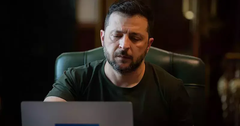 Zelenskiy: Heyetimiz, İsviçre de ABD, Almanya, Fransa ve İngiltere temsilcileriyle çalışacak