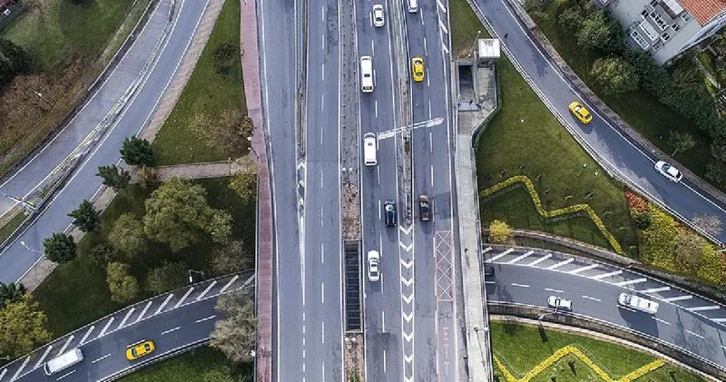 Kara yolları uyardı: Yola çıkacaklar dikkat