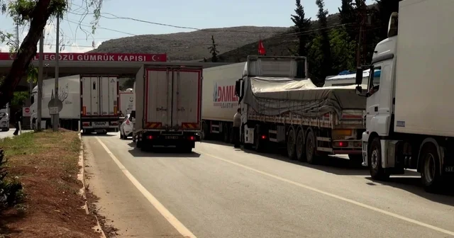 Türk TIR ları 14 yıl sonra Kuveyt yolunda Hatay Haberleri