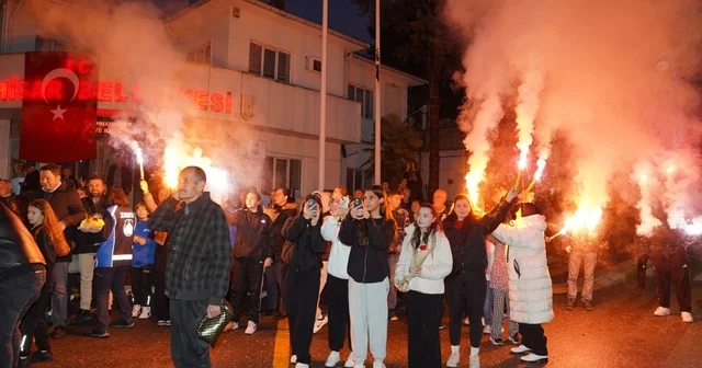 Türkiye şampiyonları davul zurna ve meşalelerle karşılandı Kırklareli Haberleri