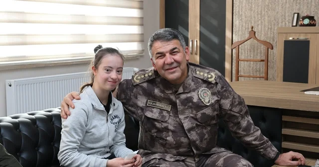 Emniyet müdürü Karaburun, okul önlerindeki uygulamaları denetledi Erzurum Haberleri