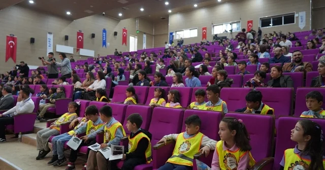 Geleceğin bilim adamları ilk projelerini BARÜ de sergiledi Bartın Haberleri