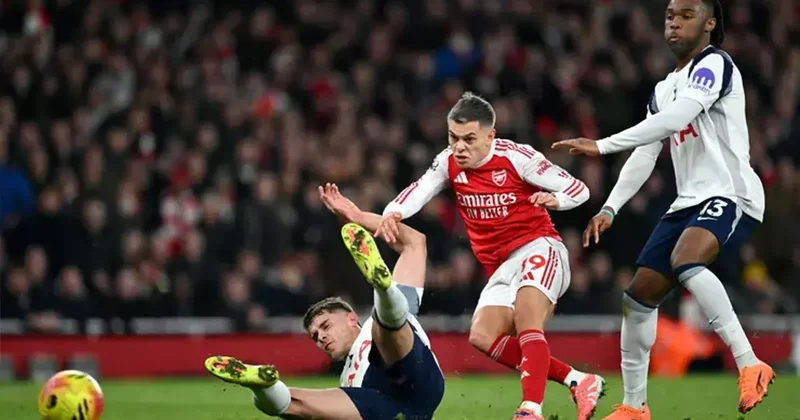 Kuzey Londra nın kralı Arsenal: Tottenham ı Eze Eze devirdiler Fanatik Gazetesi Futbol Haberleri Spor