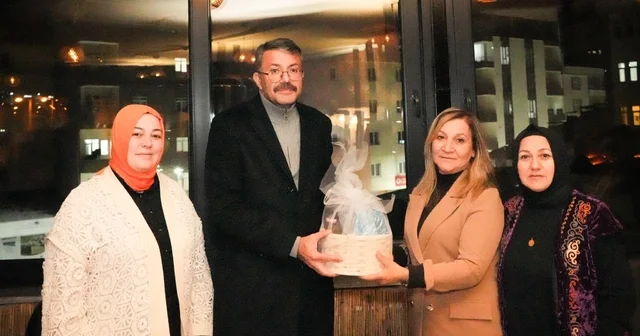 Trabzon dan Hakkâri ye Kardeşlik Köprüsü ziyareti Hakkari Haberleri