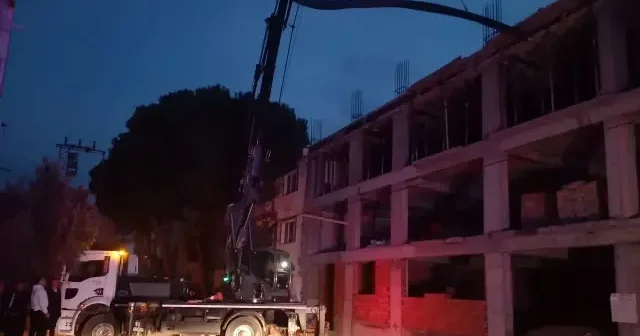 Manisa da vinç operatörü elektrik akımına kapılarak can verdi VİDEO İZLE