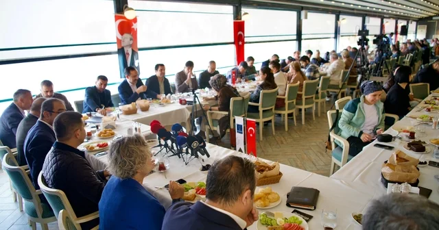 Başkan Günel, Kuşadası na turizm yatırımı için pay ayrılmadığını açıkladı Aydın Haberleri