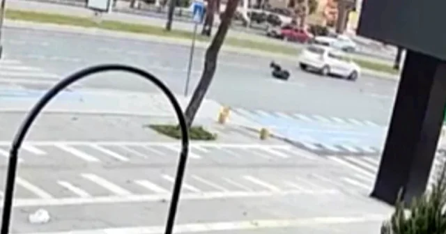 Otomobilin çarptığı yaya ağır yaralandı; kaza kamerada Kahramanmaraş Haberleri
