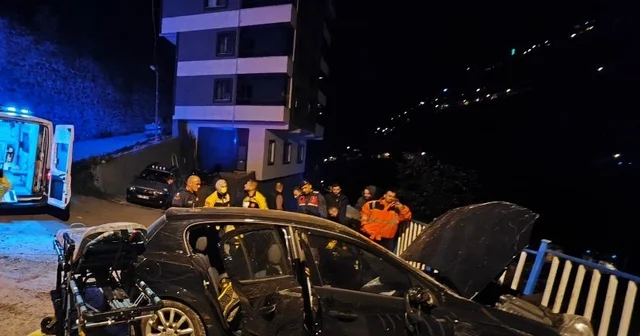 Otomobil, alt yola düştü; sürücü öldü, kardeşi yaralı Trabzon Haberleri