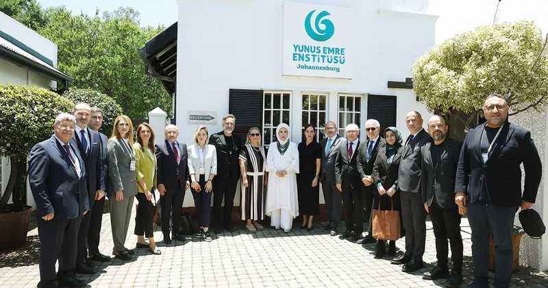 Emine Erdoğan dan Güney Afrika da Yunus Emre Enstitüsüne ziyaret