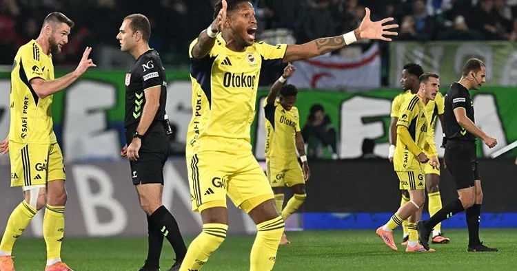 Fenerbahçe den hakem kararlarına tepki!