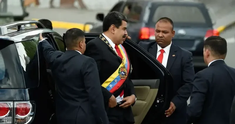 Maduro Küba istihbaratına emanet Dünya Haberleri