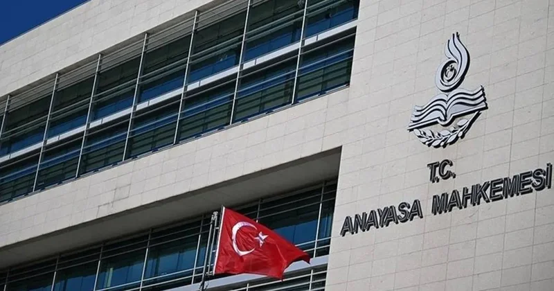 AYM’den Birleşik Kamu İş başvurusuna ret: Toplu sözleşmeye katılmamak sendikal hak ihlali sayılmadı Sözcü Gazetesi