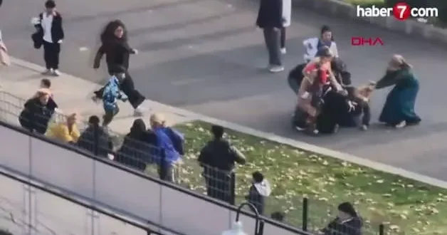 Diyarbakır’da adliye önünde yumruklu ve tekmeli kavga