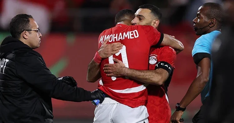 Nene ve El Bilal Toure, sahne aldı! Salah, Mısır ı Afrika Kupası nda 3 puana taşıdı